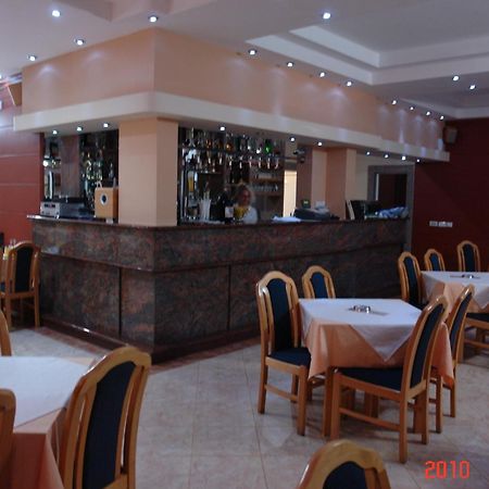 Guest House-Md Bar Exterior foto